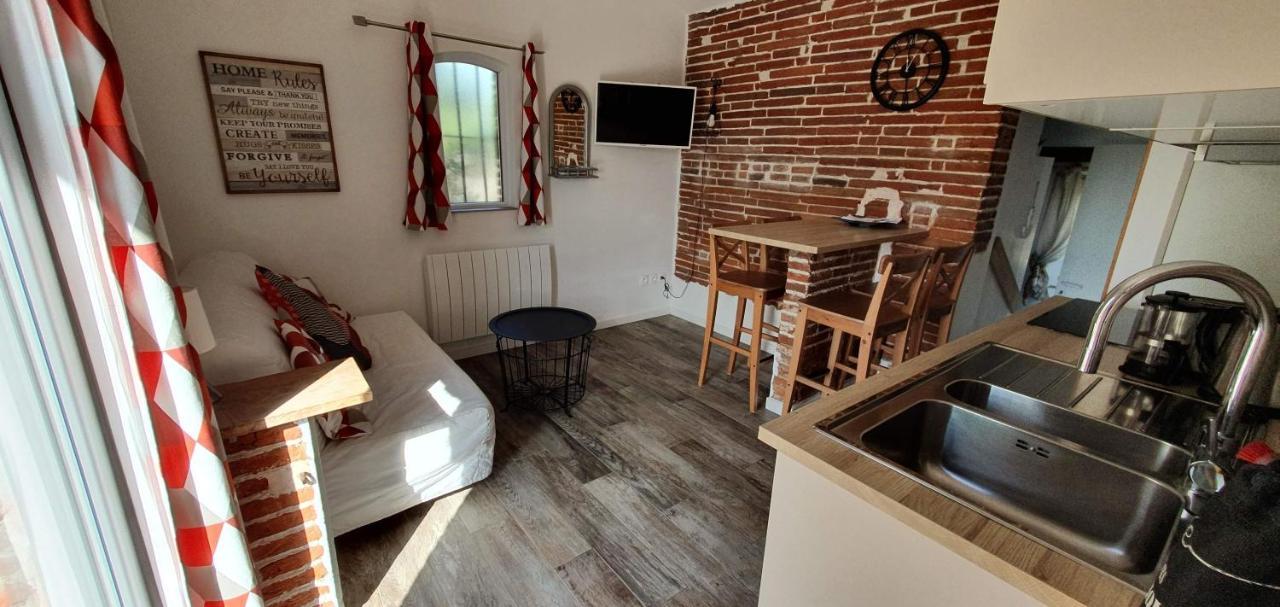 Les Hauts De Sames Deyme 외부 사진