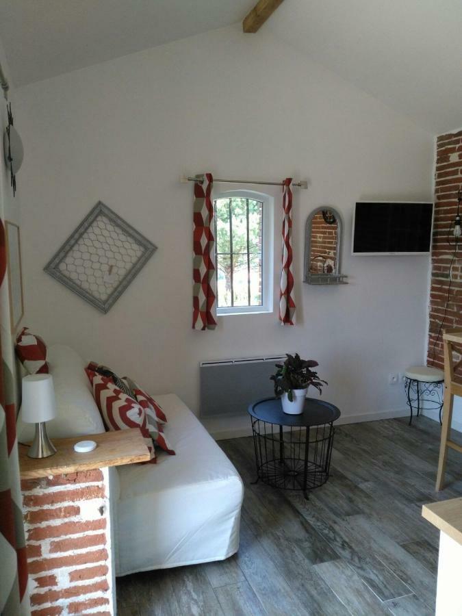 Les Hauts De Sames Deyme 외부 사진